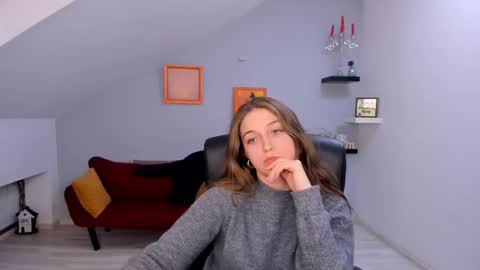 annewilsonn online show from February 20, 1:45 pm