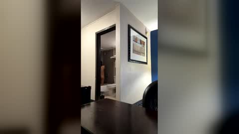 anngeeleena online show from March 6, 10:49 pm