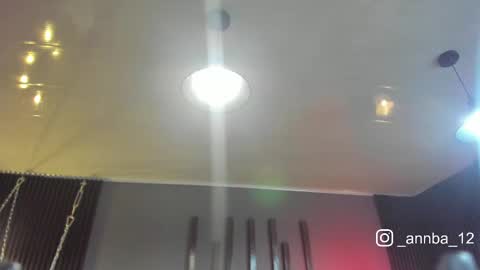 annie_barozzi online show from September 22, 1:20 pm