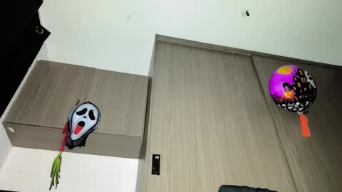 A N G E L online show from November 29, 2:15 am