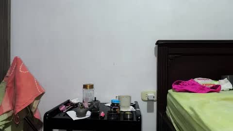 A N G E L online show from February 8, 7:01 am