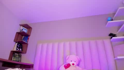   online show from December 15, 3:12 am