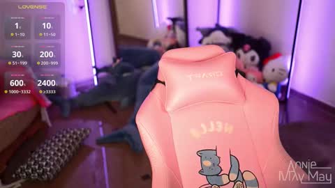 Annie May   online show from March 15, 3:25 pm