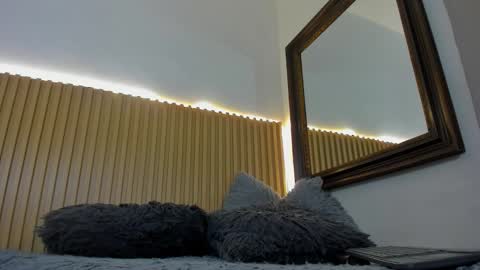 Annie online show from January 15, 11:55 pm