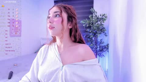 Cassandra online show from February 8, 5:40 am