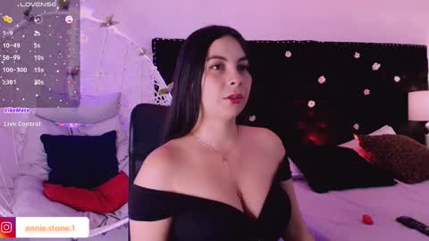 ANNIE  online show from September 30, 11:27 am