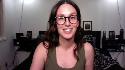 Ann online show from December 18, 3:55 am