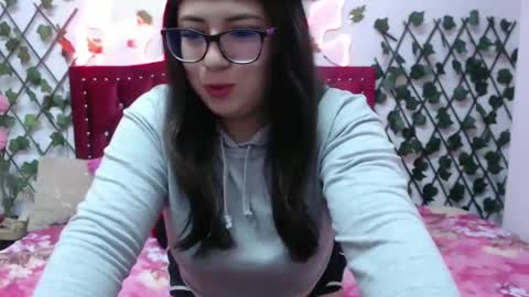 anny___cute online show from March 10, 10:02 pm
