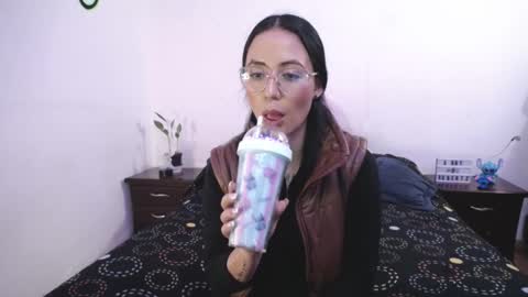 Anny online show from March 8, 11:28 pm