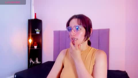 Anny online show from January 10, 9:30 pm