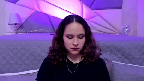 AnnyT online show from February 8, 1:32 am