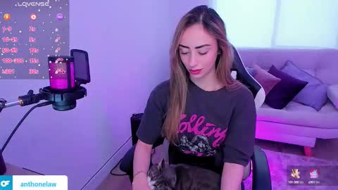 Anthonela online show from October 23, 10:05 pm