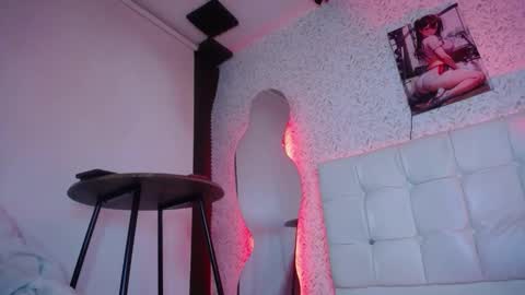 antia_x online show from January 16, 9:11 pm