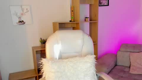 Antonella online show from September 11, 12:16 pm