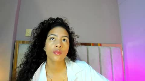 AntonellaHall  online show from January 14, 12:10 pm