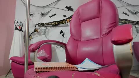 ANTONELLA online show from November 4, 1:10 am