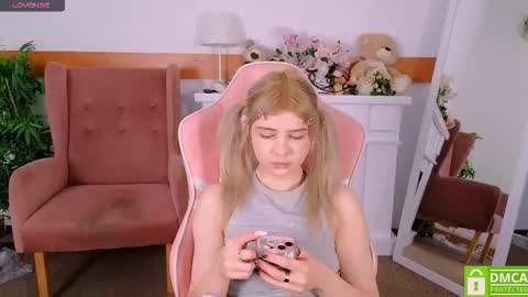 antonia_ferrero online show from January 18, 8:32 am