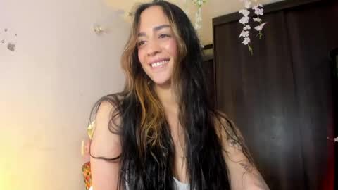 ana maria  online show from April 15, 3:07 am