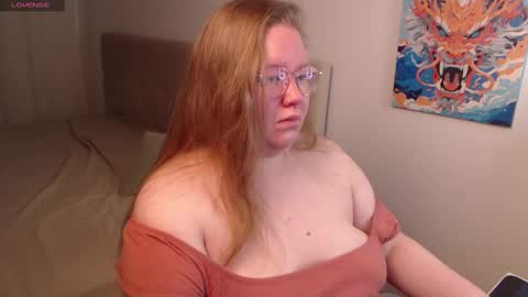 Anya Muna online show from December 6, 7:33 pm