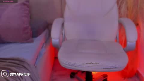 April online show from April 18, 10:40 am