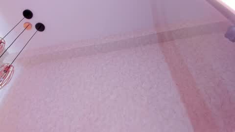 April online show from September 16, 7:38 am