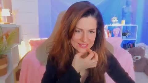 aprill_o_nill online show from February 24, 10:46 am