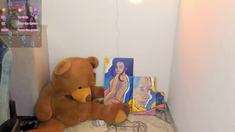 aqua emilly online show from September 17, 1:03 am