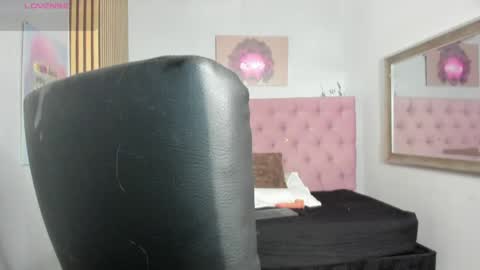 aria__monroe online show from March 20, 12:21 pm