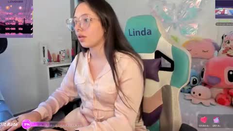 Linda online show from September 17, 3:04 am