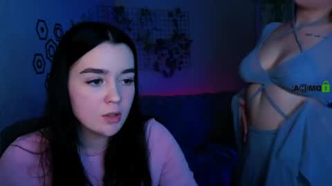 Aria online show from April 18, 7:58 pm