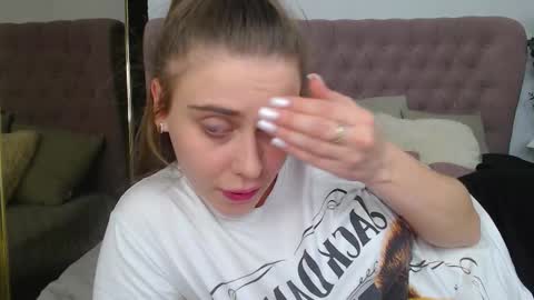 Aria online show from March 5, 8:43 am