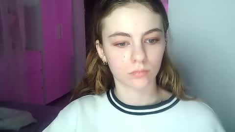 AriaCreazy online show from December 10, 9:22 pm