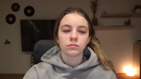 AriaCreazy online show from February 28, 9:33 pm