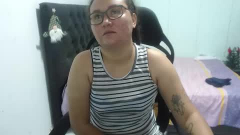 ...Ariana... online show from December 5, 6:42 pm