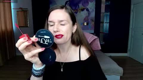 AriaGray online show from September 10, 7:19 am