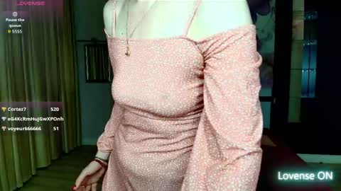 AriaGray online show from April 17, 2:13 am