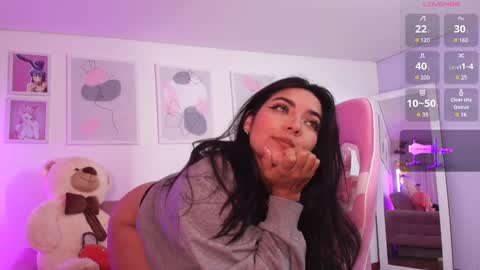   online show from January 30, 12:48 pm