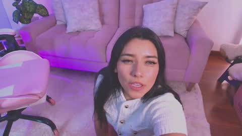   online show from September 15, 3:37 am