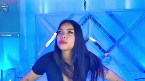 ariana_castillo__ online show from April 14, 1:11 pm