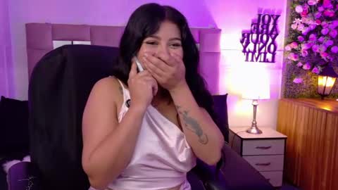 Ariana online show from June 9, 3:22 pm