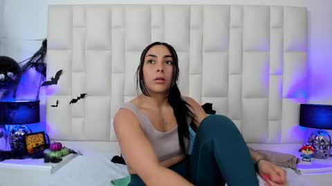  ariana  online show from October 16, 6:21 pm