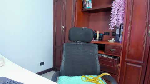 Andrea online show from September 16, 10:07 pm