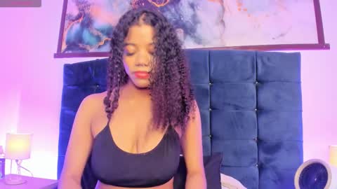 Arianna  online show from December 19, 5:10 am