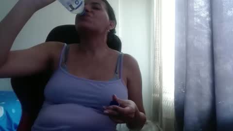 ariannaloovel online show from November 25, 4:53 pm