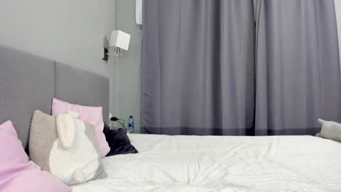 Ariel online show from February 1, 5:16 pm