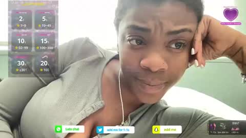 arielbliss69 online show from April 14, 6:08 pm