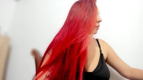 Stephany  online show from November 17, 1:50 am