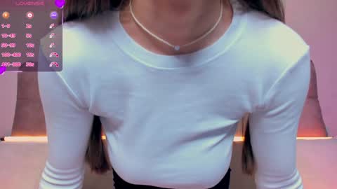 Ariella online show from February 4, 9:28 am