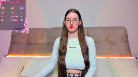 Ariella online show from November 27, 5:10 am