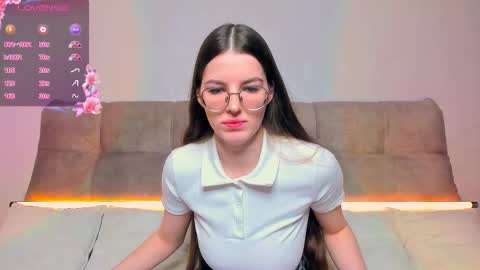 Ariella online show from October 21, 2:15 am